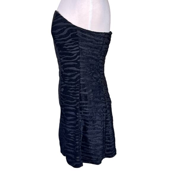 Miscreants Black Velvet Burnout Strapless Mini Dress & Matching Gloves UK14 NWT - Picture 8 of 14